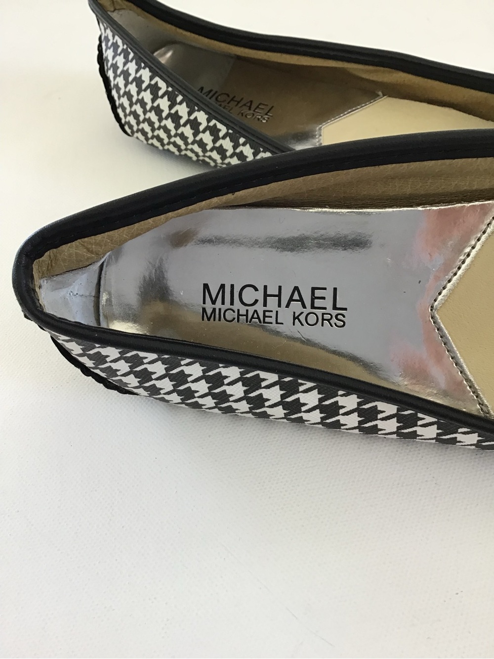 Michael Kors Fulton Moc Flats Black White Houndstooth Logo Ballet Shoes Size 8M - Picture 5 of 10